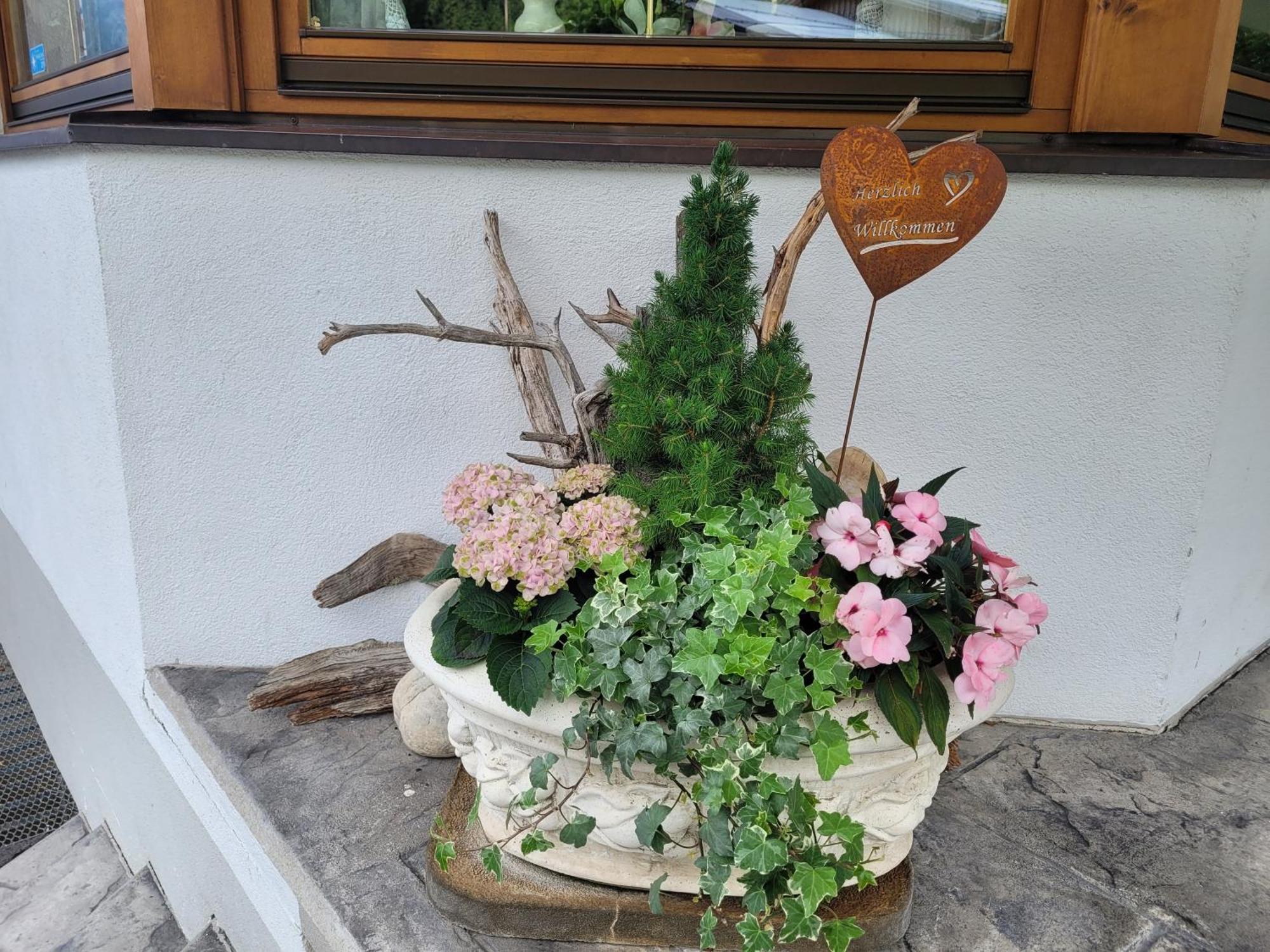 Haus Gfall Kaunertal Luaran gambar