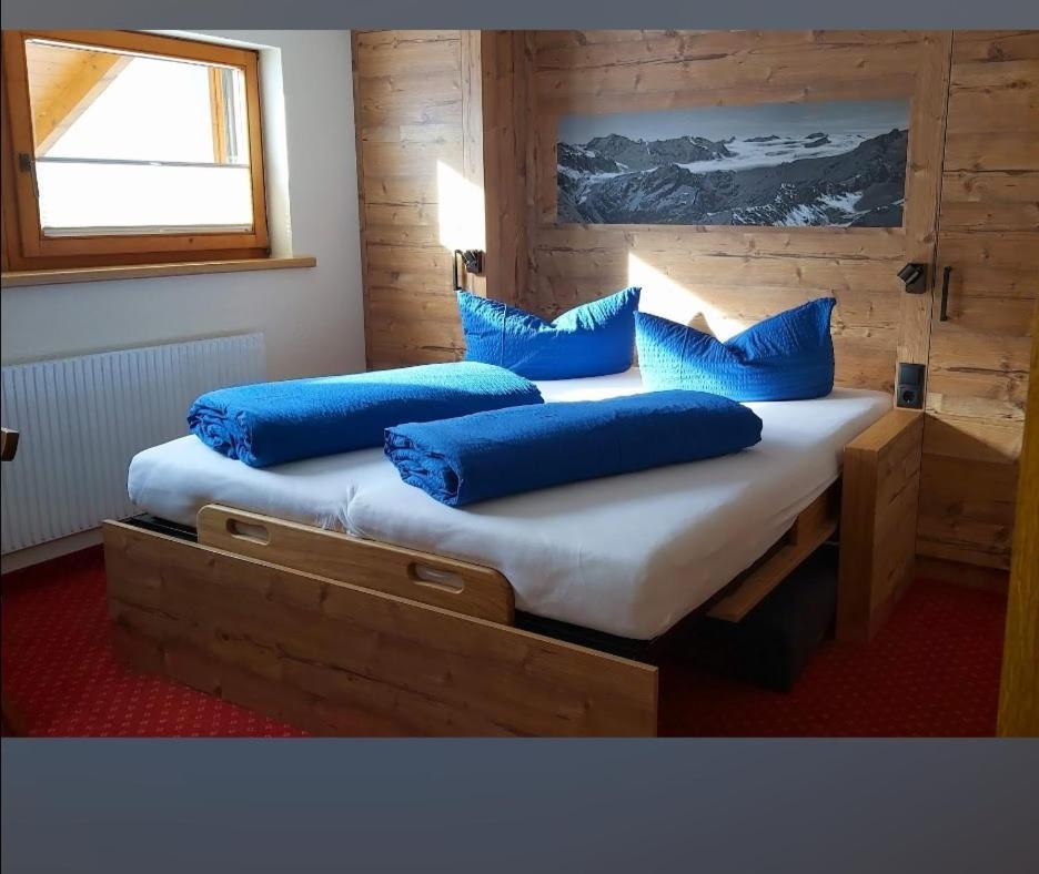 Haus Gfall Kaunertal Bilik gambar