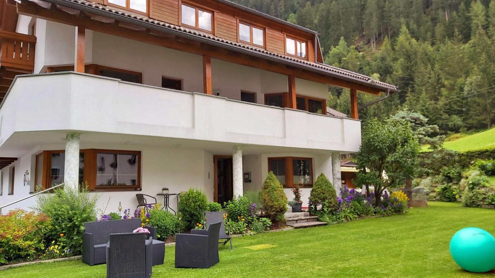 Haus Gfall Kaunertal Luaran gambar