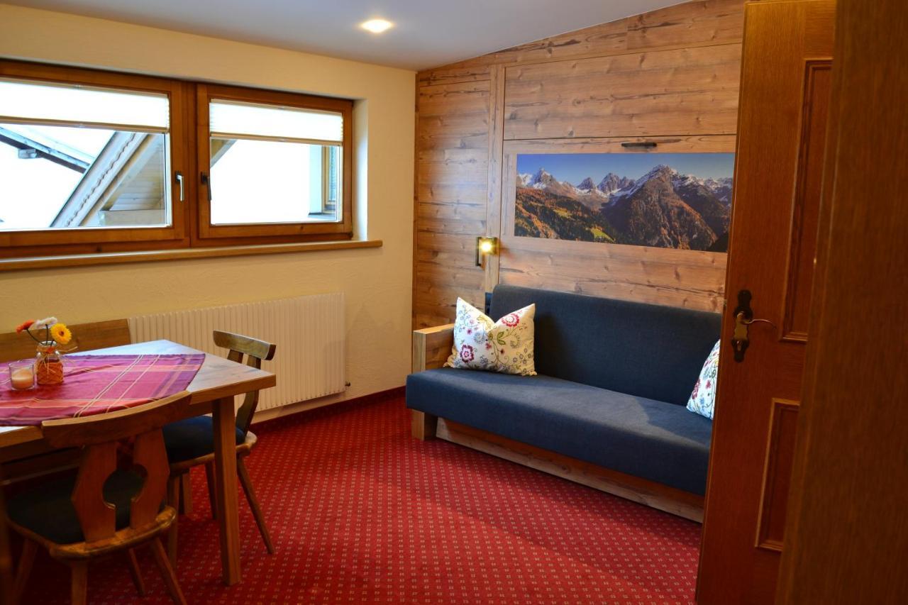 Haus Gfall Kaunertal Luaran gambar
