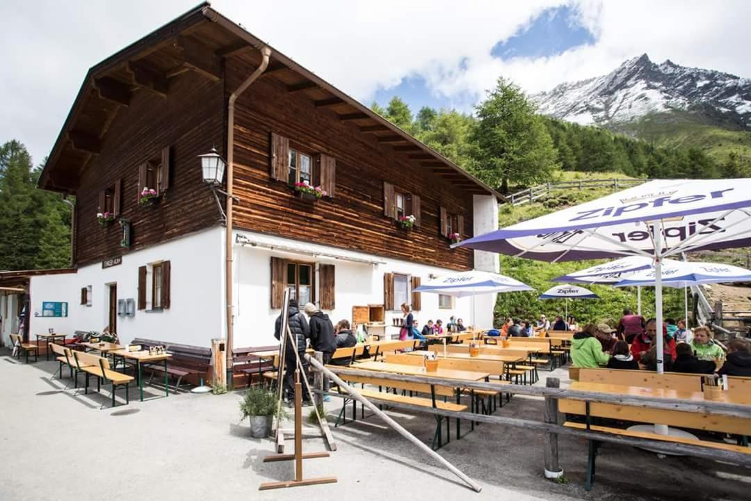 Haus Gfall Kaunertal Luaran gambar